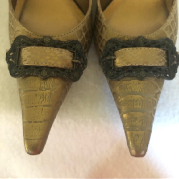 CARLOS Genuine Leather Croc Print Heels - Picture 12 of 15